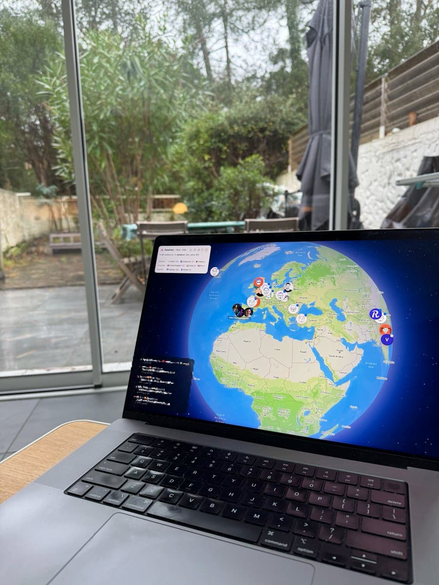 Lofi, rain, coffee and JavaScript is my flow state